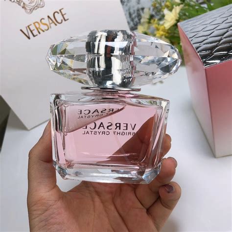 versace perfume pink diamond